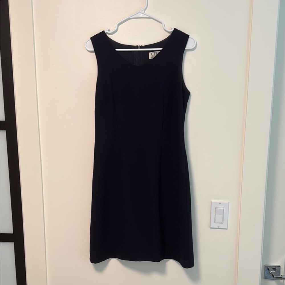 Elegant Navy Sleeveless Dress